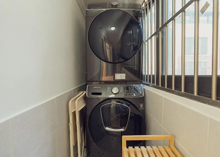 Free Parking,2r3b,olympic Park,gangnam Coex,kspo,samsung Hospital,lotte World,seokchon Apartment Seoul